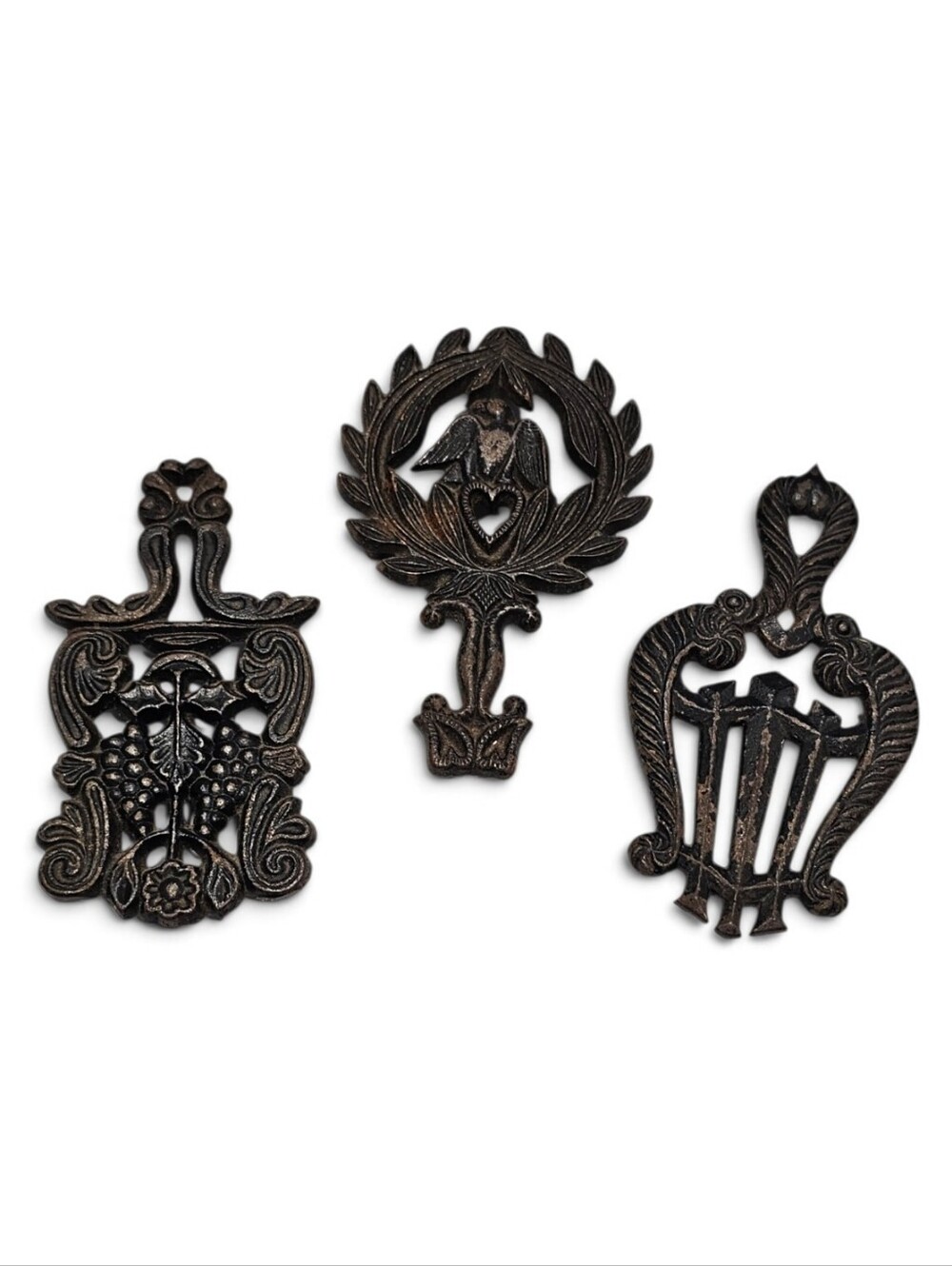 Virginia Mastercrafters Vintage Metal Iron Cast Mini Trivets